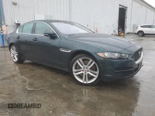 2017 Jaguar XE 35t Prestige z VIN SAJAK4BV0HA975202, wystawiony jako Copart lot #52014465 z przebiegiem 19 476 mil mil oraz Szkoda całkowita • Salvage title. Historia ofert i sprzedaży dostępna na DreamBid. Obrazek 4.