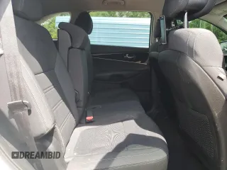 2017 Kia Sorento LX with VIN 5XYPG4A54HG214989, listed as a Copart auction lot 58235135 with 82,461 mi miles and Salvage title. Bid and sale history available at DreamBid. Image 11.