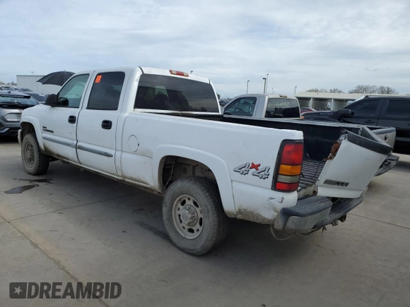2004 GMC Sierra 2500HD SLE z VIN 1GTHK23104F109770, wystawiony jako Copart lot #46100875 z przebiegiem 101 723 mil mil oraz Szkoda całkowita • Salvage title. Historia ofert i sprzedaży dostępna na DreamBid. Obrazek 2.