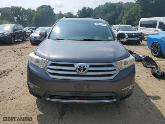 2011 Toyota Highlander Limited with VIN 5TDDK3EH3BS054212, listed as a Copart auction lot 66919174 with 353,166 mi miles and Non Repairable. Bid and sale history available at carsss.com. Image 5.