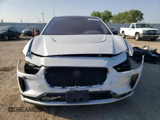 2020 Jaguar I-Pace HSE z VIN SADHD2S11L1F79739, wystawiony jako Copart lot #65553233 z przebiegiem 12 710 mil mil oraz . Historia ofert i sprzedaży dostępna na DreamBid. Obrazek 5.