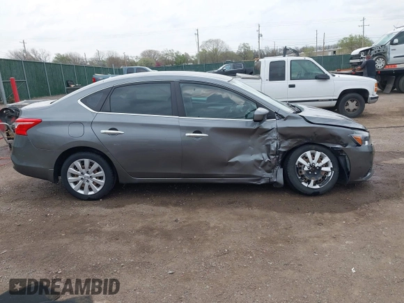 2018 Nissan Sentra S with VIN 3N1AB7AP6JY292878, listed as a IAAI auction lot 41924661 with 140,289 mi miles. Bid and sale history available at carsss.com. Image 13.