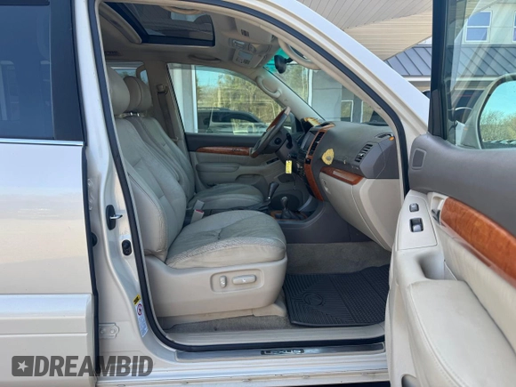 2003 Lexus GX 470 z VIN JTJBT20X830007160, wystawiony jako Copart lot #58235005 z przebiegiem 237 159 mil mil oraz Czysty tytuł • Clean title. Historia ofert i sprzedaży dostępna na DreamBid. Obrazek 5.