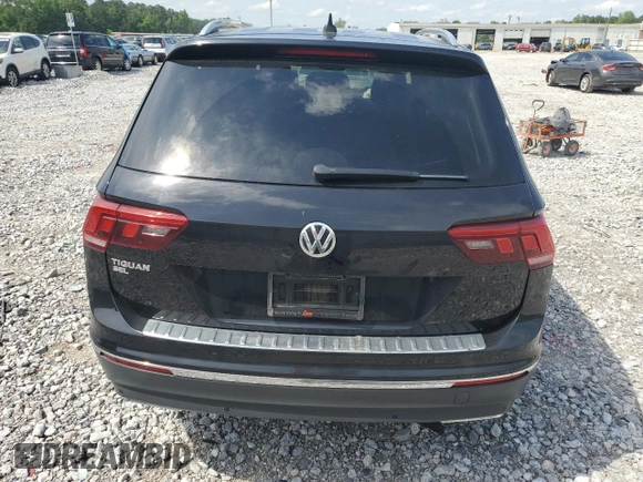 2021 Volkswagen Tiguan SE z VIN 3VV3B7AX4MM032014, wystawiony jako Copart lot #56798555 z przebiegiem 72 077 mil mil oraz Szkoda całkowita • Salvage title. Historia ofert i sprzedaży dostępna na DreamBid. Obrazek 6.