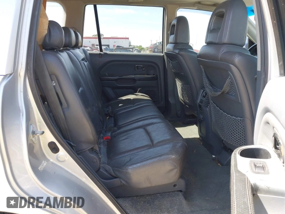 2005 Honda Pilot EX-L with RES with VIN 2HKYF18685H569818, listed as a IAAI auction lot 41948993 with 231,416 mi miles. Bid and sale history available at carsss.com. Image 8.