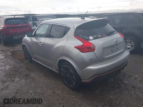 2014 Nissan Juke S with VIN JN8AF5MV3ET365787, listed as a IAAI auction lot 41968100 with 181,431 mi miles. Bid and sale history available at carsss.com. Image 3.