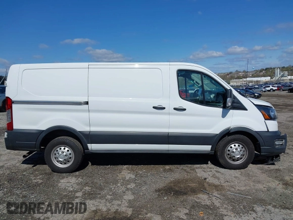 2020 Ford Transit z VIN 1FTYE2Y86LKB36457, wystawiony jako IAAI lot #41985246 z przebiegiem 11 886 mil mil oraz . Historia ofert i sprzedaży dostępna na DreamBid. Obrazek 13.
