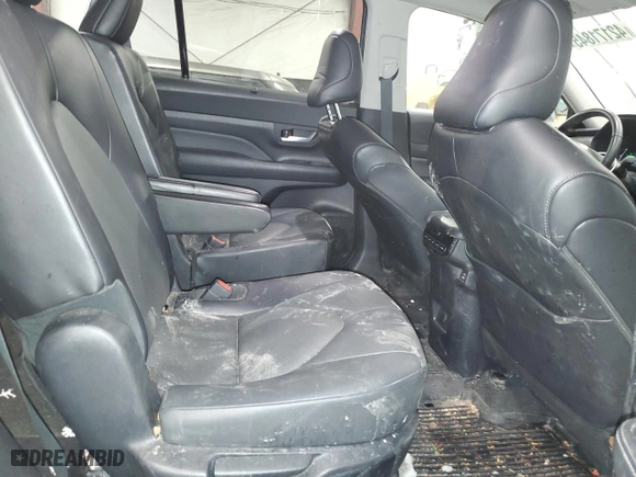 2024 Toyota Grand Highlander Hybrid XLE with VIN 5TDACAB59RS001541, listed as a Copart auction lot 42171845 with NaN miles and Salvage Title. Bid and sale history available at carsss.com. Image 11.