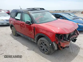 2022 Ford Bronco Sport Badlands z VIN 3FMCR9D94NRD06315, wystawiony jako IAAI lot #42257813 z przebiegiem 27 303 mil mil oraz . Historia ofert i sprzedaży dostępna na DreamBid. Obrazek 1.