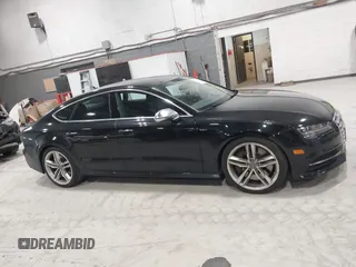 2016 Audi S7 with VIN WAUW2AFC5GN010917, listed as a IAAI auction lot 41785569 with 33,761 mi miles. Bid and sale history available at carsss.com. Image 13.