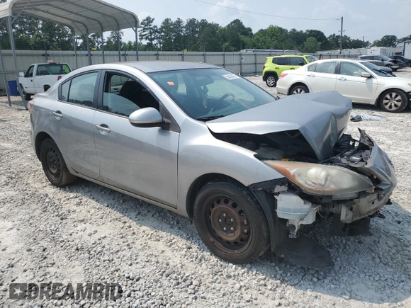 2013 Mazda 3 i SV with VIN JM1BL1TF0D1767921, listed as a Copart auction lot 59432455 with 265,578 mi miles and Salvage title. Bid and sale history available at DreamBid. Image 4.