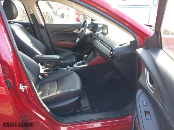 2016 Mazda CX-3 Touring with VIN JM1DKBC75G0126946, listed as a IAAI auction lot 41431150 with 71,116 mi miles. Bid and sale history available at carsss.com. Image 5.