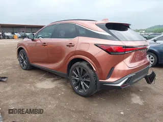 2024 Lexus RX 350 z VIN 2T2BAMCA7RC054055, wystawiony jako IAAI lot #42307956 z przebiegiem 20 060 mil mil oraz . Historia ofert i sprzedaży dostępna na DreamBid. Obrazek 3.