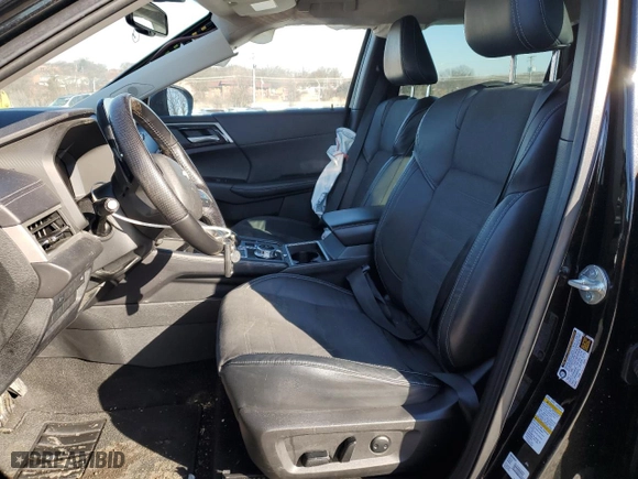 2023 Mitsubishi Outlander SE with VIN JA4J3UA85PZ009414, listed as a Copart auction lot 41938465 with 32,904 mi miles and Salvage Title. Bid and sale history available at carsss.com. Image 7.