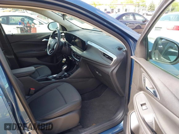 2024 Buick Encore GX Preferred with VIN KL4AMBS2XRB190114, listed as a IAAI auction lot 42257376 with 6,353 mi miles and . Bid and sale history available at DreamBid. Image 5.