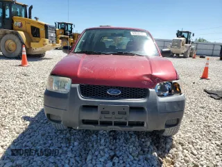 2003 Ford Escape XLS Popular z VIN 1FMYU02133KE09143, wystawiony jako Copart lot #53659105 z przebiegiem 78 736 mil mil oraz Szkoda całkowita • Salvage title. Historia ofert i sprzedaży dostępna na DreamBid. Obrazek 12.