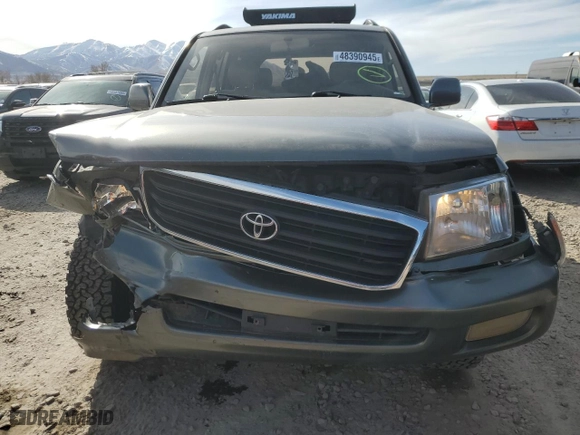 2000 Toyota Land Cruiser with VIN JT3HT05J1Y0096328, listed as a Copart auction lot 48390945 with 290,978 mi miles and Salvage Title. Bid and sale history available at carsss.com. Image 5.