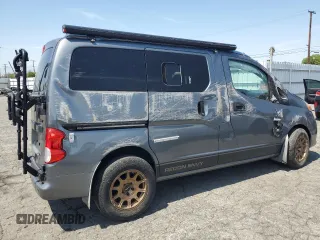 2021 Nissan NV200 SV z VIN 3N6CM0KN7MK705335, wystawiony jako Copart lot #60527375 z przebiegiem 26 095 mil mil oraz Szkoda całkowita • Salvage title. Historia ofert i sprzedaży dostępna na DreamBid. Obrazek 3.
