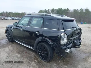 2017 MINI Countryman Cooper S with VIN WMZYT3C34H3D98585, listed as a IAAI auction lot 41752740 with 58,381 mi miles. Bid and sale history available at carsss.com. Image 3.