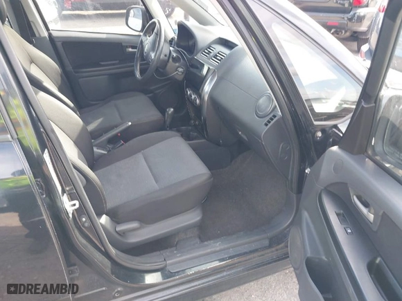 2008 Suzuki SX4 Convenience Pkg with VIN JS2YC415985102350, listed as a IAAI auction lot 41626643 with 210,929 mi miles. Bid and sale history available at carsss.com. Image 5.