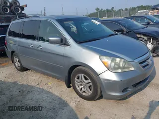 2006 Honda Odyssey EX-L z VIN 5FNRL38716B038932, wystawiony jako IAAI lot #42412574 z przebiegiem 269 725 mil mil oraz . Historia ofert i sprzedaży dostępna na DreamBid. Obrazek 1.