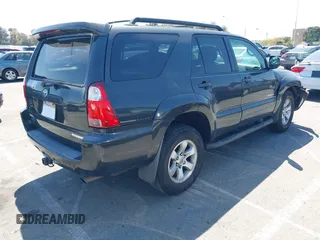 2007 Toyota 4Runner SR5 with VIN JTEZU14R878089768, listed as a IAAI auction lot 41997364 with 189,295 mi miles and . Bid and sale history available at DreamBid. Image 4.