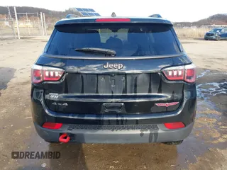 2019 Jeep Compass Trailhawk with VIN 3C4NJDDBXKT671364, listed as a IAAI auction lot 41655974 with 104,252 mi miles and . Bid and sale history available at carsss.com. Image 17.