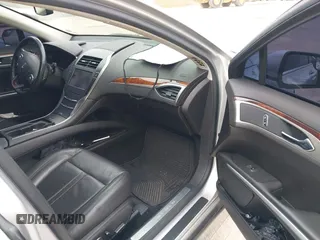 2014 Lincoln MKZ with VIN 3LN6L2G99ER808853, listed as a IAAI auction lot 41337248 with 155,676 mi miles. Bid and sale history available at carsss.com. Image 5.