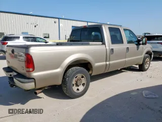 2005 Ford F-250 XL z VIN 1FTSW20535EC02484, wystawiony jako Copart lot #52464845 z przebiegiem Nie podano mil oraz Tytuł czysty. Historia ofert i sprzedaży dostępna na DreamBid. Obrazek 3.