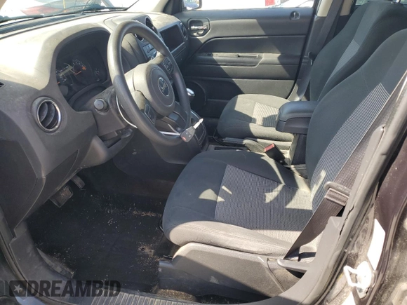 2016 Jeep Patriot Sport z VIN 1C4NJRBB3GD585844, wystawiony jako Copart lot #54298325 z przebiegiem 148 491 mil mil oraz Szkoda całkowita • Salvage title. Historia ofert i sprzedaży dostępna na DreamBid. Obrazek 7.