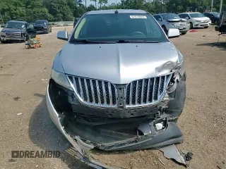 2011 Lincoln MKX with VIN 2LMDJ6JK0BBJ05933, listed as a Copart auction lot 88883465 with 236,069 mi miles and Salvage Title. Bid and sale history available at carsss.com. Image 12.
