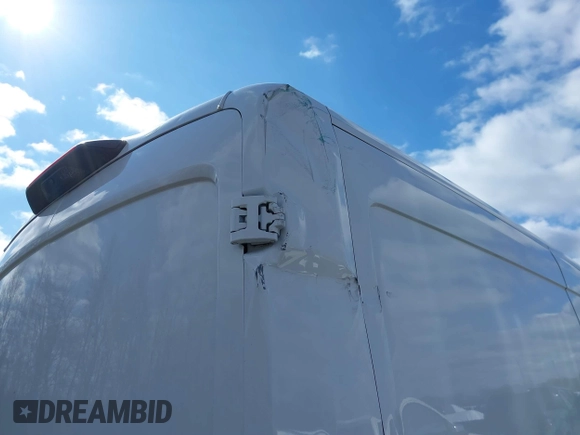 2020 Ford Transit Cargo with VIN 1FTBR1C85LKA13051, listed as a IAAI auction lot 41441966 with 81,863 mi miles and . Bid and sale history available at DreamBid. Image 20.