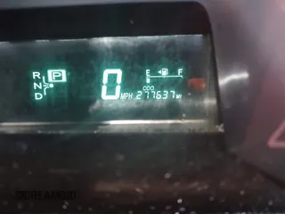 2006 Toyota Prius z VIN JTDKB20U667543175, wystawiony jako IAAI lot #42313159 z przebiegiem 277 637 mil mil oraz . Historia ofert i sprzedaży dostępna na DreamBid. Obrazek 7.