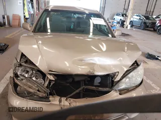 2006 Toyota Camry STD z VIN 4T1BE32K66U659112, wystawiony jako IAAI lot #42083932 z przebiegiem 217 645 mil mil oraz . Historia ofert i sprzedaży dostępna na DreamBid. Obrazek 12.