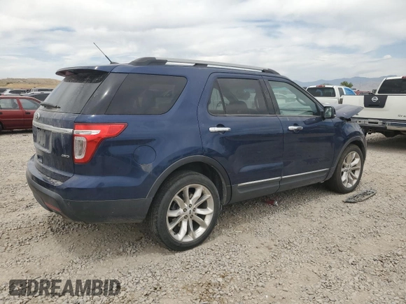 2012 Ford Explorer XLT with VIN 1FMHK8D83CGA95317, listed as a Copart auction lot 60862675 with 151,507 mi miles and Salvage title. Bid and sale history available at DreamBid. Image 3.