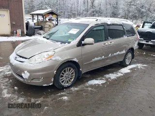 2008 Toyota Sienna XLE with VIN 5TDBK22C98S016390, listed as a IAAI auction lot 41971028 with 195,194 mi miles and . Bid and sale history available at DreamBid. Image 2.