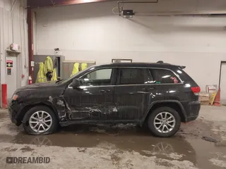 2015 Jeep Grand Cherokee Altitude with VIN 1C4RJFAG6FC652583, listed as a IAAI auction lot 41407149 with 168,413 mi miles. Bid and sale history available at carsss.com. Image 14.