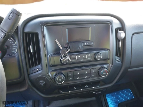 2016 Chevrolet Silverado 2500HD Work Truck with VIN 1GC2CUEG7GZ119828, listed as a IAAI auction lot 41664973 with 88,057 mi miles. Bid and sale history available at carsss.com. Image 11.