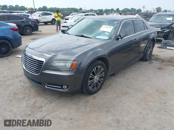 2014 Chrysler 300 S with VIN 2C3CCAGG5EH201509, listed as a IAAI auction lot 42292680 with 162,674 mi miles and . Bid and sale history available at DreamBid. Image 17.