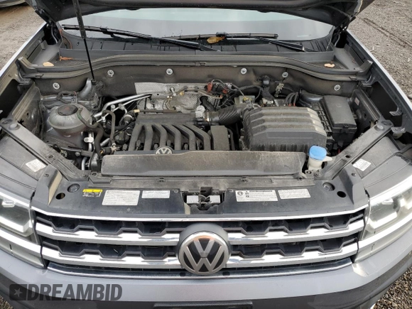 2020 Volkswagen Atlas SE with VIN 1V2UR2CA2LC502422, listed as a Copart auction lot 84052564 with 52,750 mi miles and Salvage title. Bid and sale history available at DreamBid. Image 12.