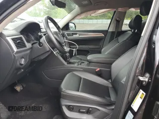 2018 Volkswagen Atlas SE z VIN 1V2LR2CA4JC584601, wystawiony jako Copart lot #52346605 z przebiegiem 71 990 mil mil oraz Szkody całkowita. Historia ofert i sprzedaży dostępna na DreamBid. Obrazek 7.