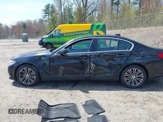 2020 BMW 5 Series 530i xDrive с VIN WBAJR7C03LWW78402, выставлен на аукционе IAAI как лот 42177876 с пробегом 44 088 миль миль и . История ставок и продаж доступна на DreamBid. Изображение 14.
