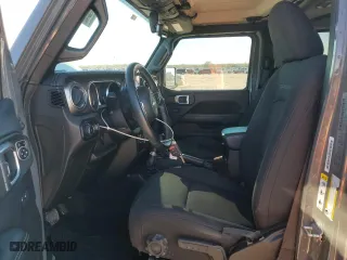 2018 Jeep Wrangler Unlimited Sahara with VIN 1C4HJXEG4JW321732, listed as a Copart auction lot 44055535 with 61,192 mi miles and Salvage Title. Bid and sale history available at carsss.com. Image 7.