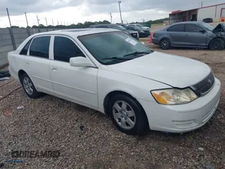 2001 Toyota Avalon XL z VIN 4T1BF28B01U114773, wystawiony jako IAAI lot #42506167 z przebiegiem 155 540 mil mil oraz . Historia ofert i sprzedaży dostępna na DreamBid. Obrazek 1.
