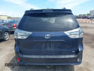 2018 Toyota Sienna SE with VIN 5TDXZ3DC7JS911192, listed as a IAAI auction lot 42210834 with 105,575 mi miles and . Bid and sale history available at DreamBid. Image 15.