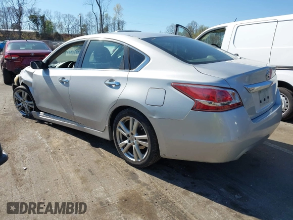2013 Nissan Altima SV with VIN 1N4BL3AP0DN525913, listed as a IAAI auction lot 41893511 with 132,166 mi miles and . Bid and sale history available at DreamBid. Image 3.
