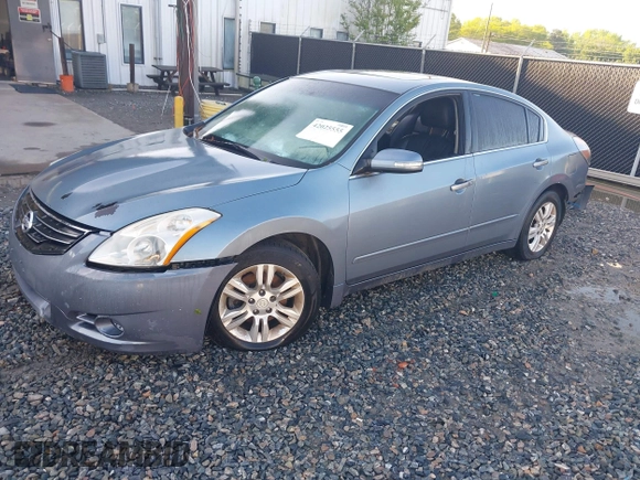 2012 Nissan Altima 2.5 S with VIN 1N4AL2AP6CN466256, listed as a IAAI auction lot 42025555 with 184,334 mi miles. Bid and sale history available at carsss.com. Image 2.