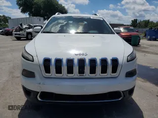 2014 Jeep Cherokee Limited with VIN 1C4PJLDS8EW204333, listed as a Copart auction lot 56590965 with 88,739 mi miles and Salvage title. Bid and sale history available at DreamBid. Image 5.