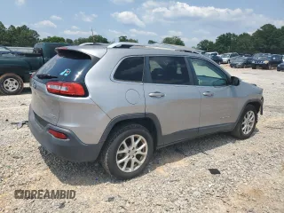 2017 Jeep Cherokee Latitude with VIN 1C4PJLCB9HW527036, listed as a Copart auction lot 58769755 with 36,826 mi miles and Salvage title. Bid and sale history available at DreamBid. Image 3.