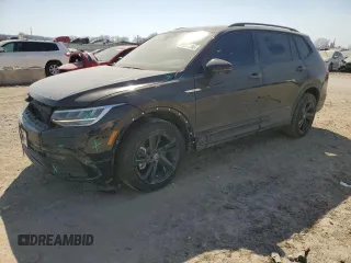 2024 Volkswagen Tiguan SE R-Line Black с VIN 3VV8B7AXXRM231775, выставлен на аукционе Copart как лот 48901195 с пробегом 2 234 миль миль и Списание • Salvage title. История ставок и продаж доступна на DreamBid. Изображение 1.